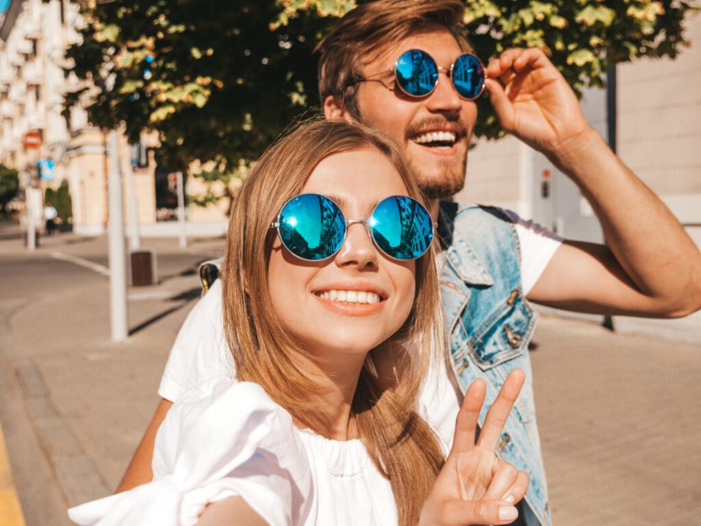 Srebrne naočale Elegantni spoj mode i funkcionalnosti